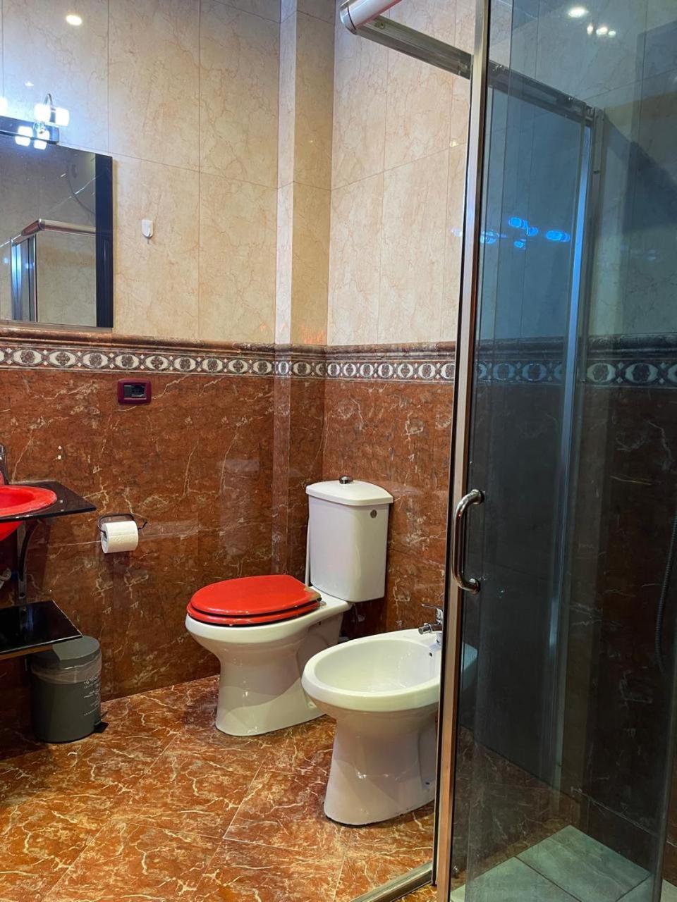 Mandarine Hostel Tirana Exteriér fotografie